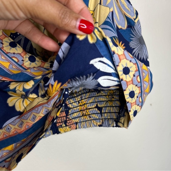 Angie Womens Size S Boho Floral Print Flutter Sleeve Surplice Neck Crop Top - Picture 7 of 8